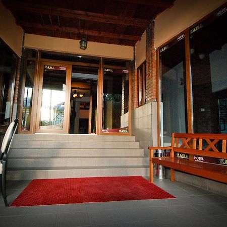 Hotel Zara Roman Exterior foto